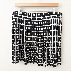 BANANA REPUBLIC | Monochrome Print Accordion Pleated Pleat Mini Skirt | Large